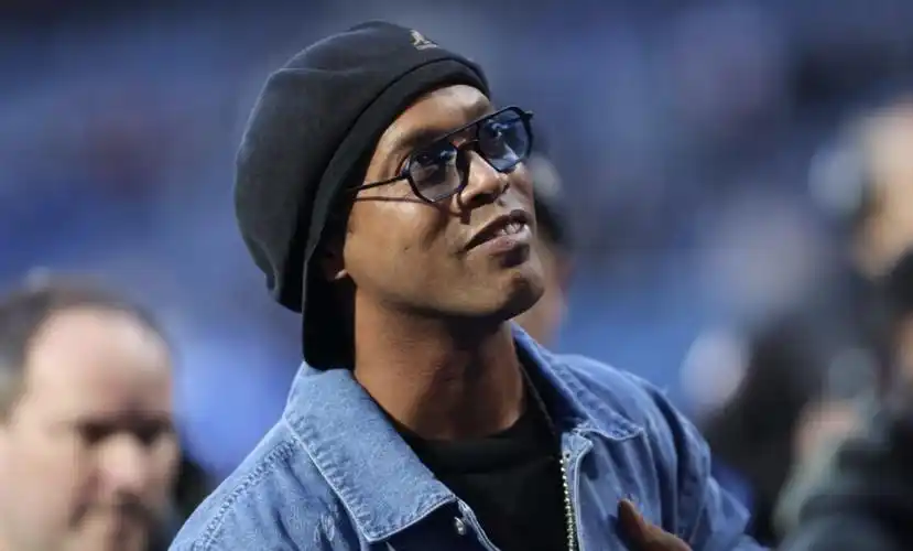 他身高接近 他身高接近